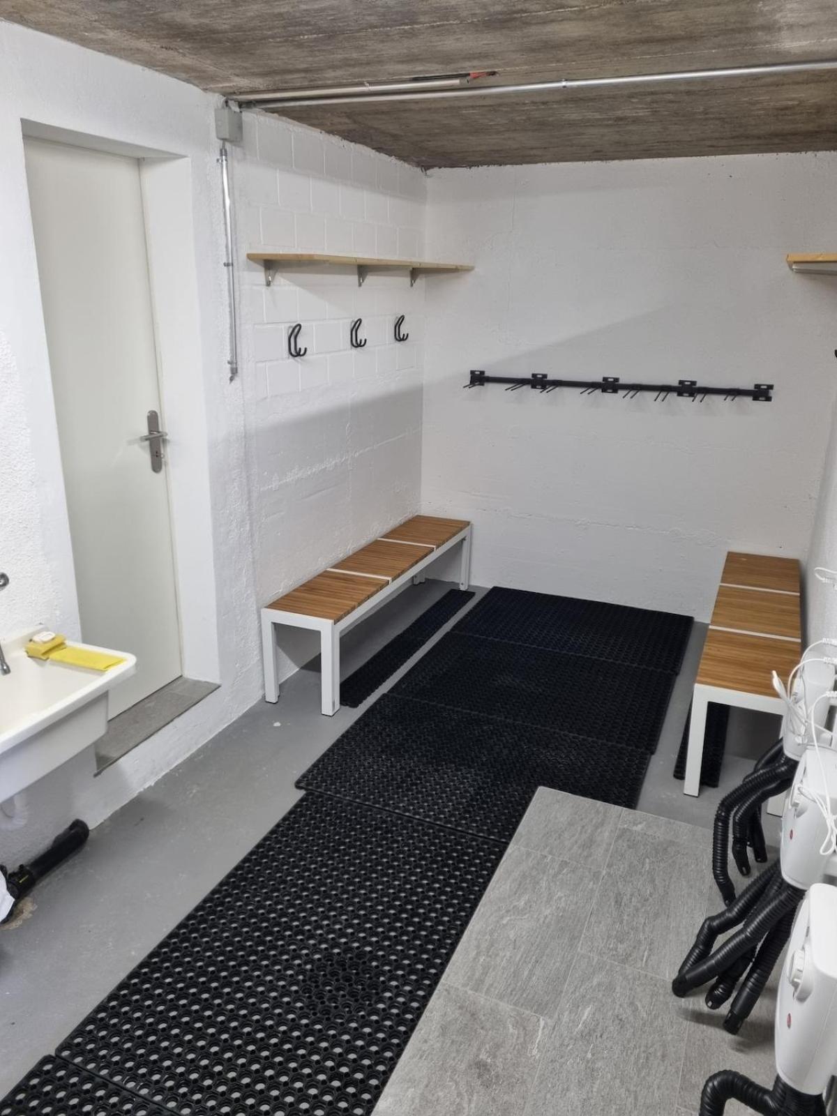 Alpine Retreat & Sauna Disentis Bagian luar foto